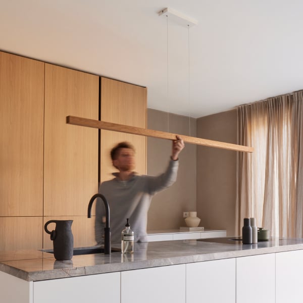 Hoe hoog lamp boven kookeiland?