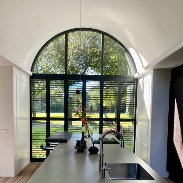 Hanglamp boven eettafel